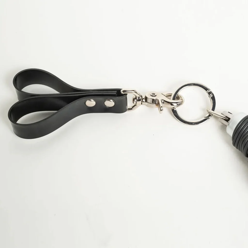 Suki Foxtail Finger Flogger (Faux) - Image 4